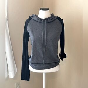 Athleta Hoodie Sweatshirt XS, EUC. Original retail $98.